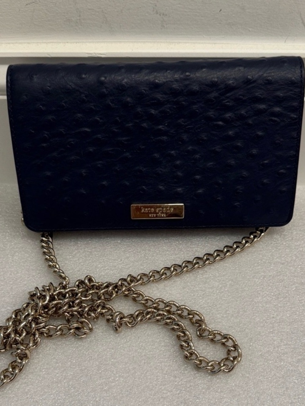 Kate Spade Isabeli Navy Ostrich Leather Embossed with Chain Crossbody -EUC